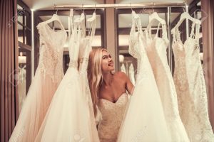 Fashion Tips When Buying an Outfit as a Guest in a Wedding