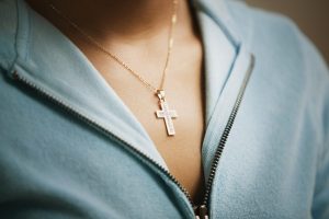 Christian Nurse Harassed For Cross Necklace