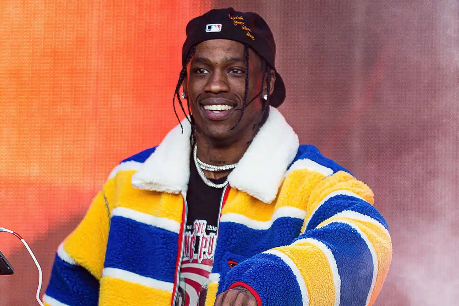 Travis Scott'ın Net Değeri? Ne Kadar Kazandığını Bilin