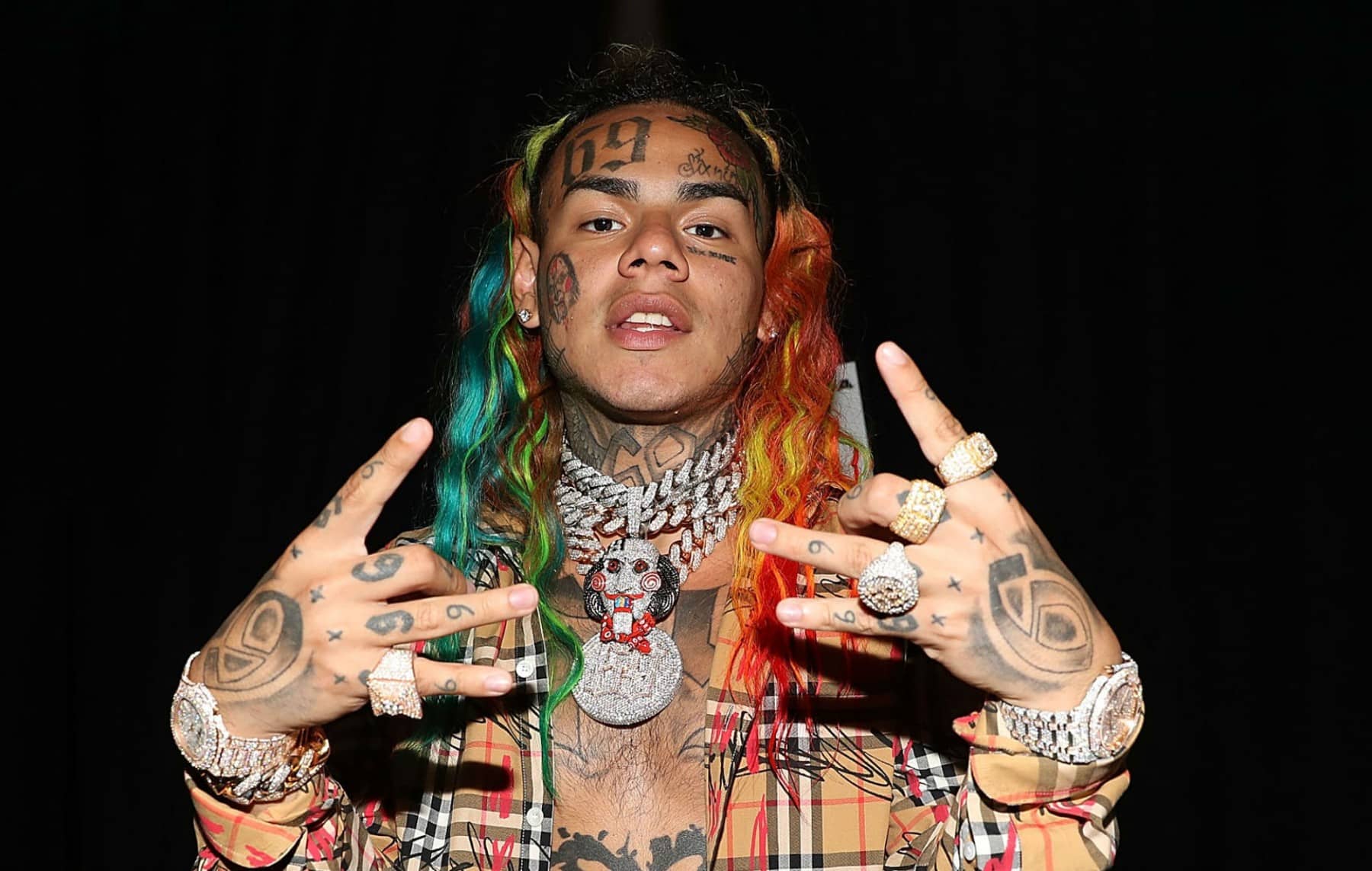 6ix9ine Net Worth in 2022: How Rich is Tekashi 69?