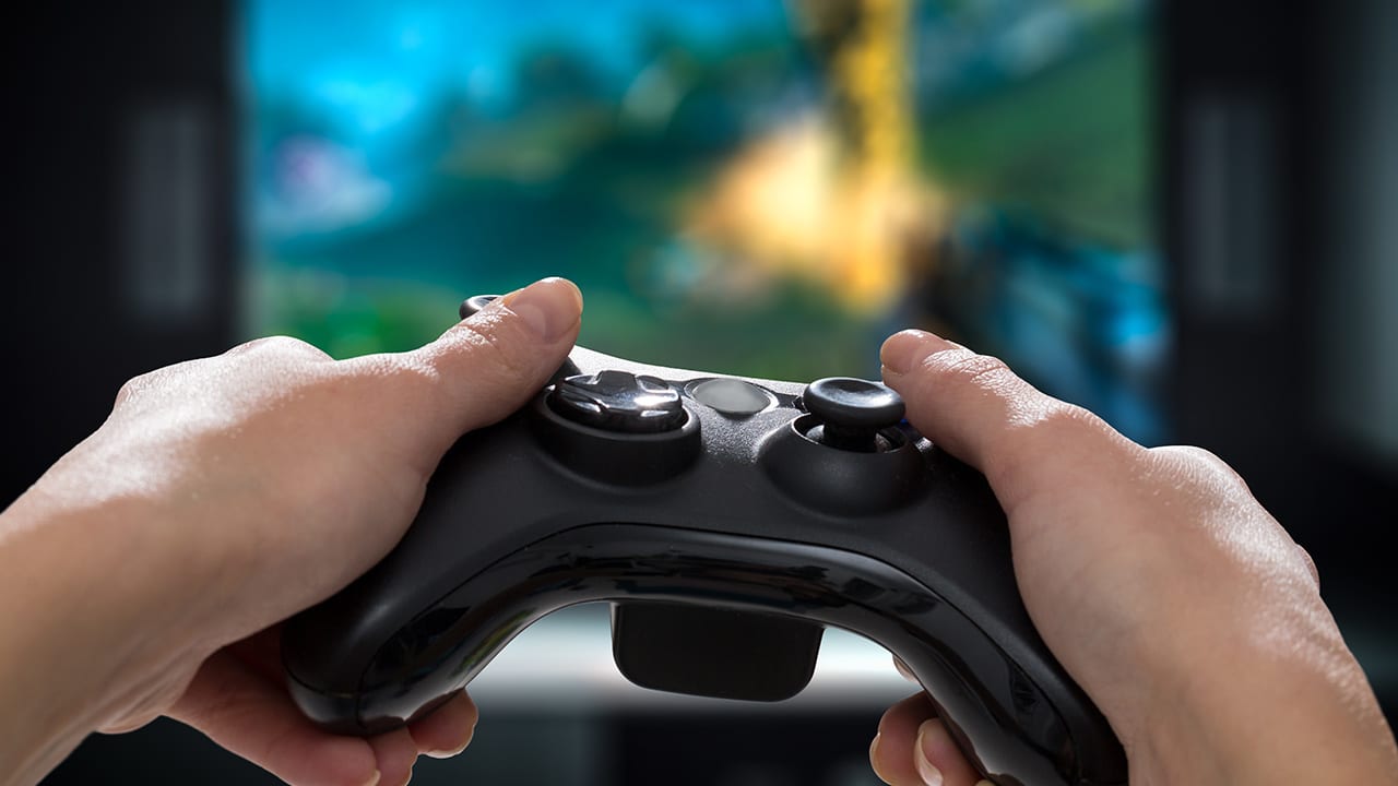 How to port a PC game to the console?