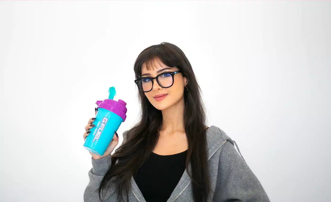 SSSniperWolf Net Worth: En Çok İzlenen Kadın YouTuber'lardan Biri