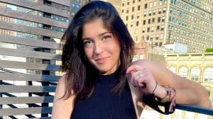 Meet Laura Goldin, Daughter of Ken Goldin, and Humorous Cast of Netflix