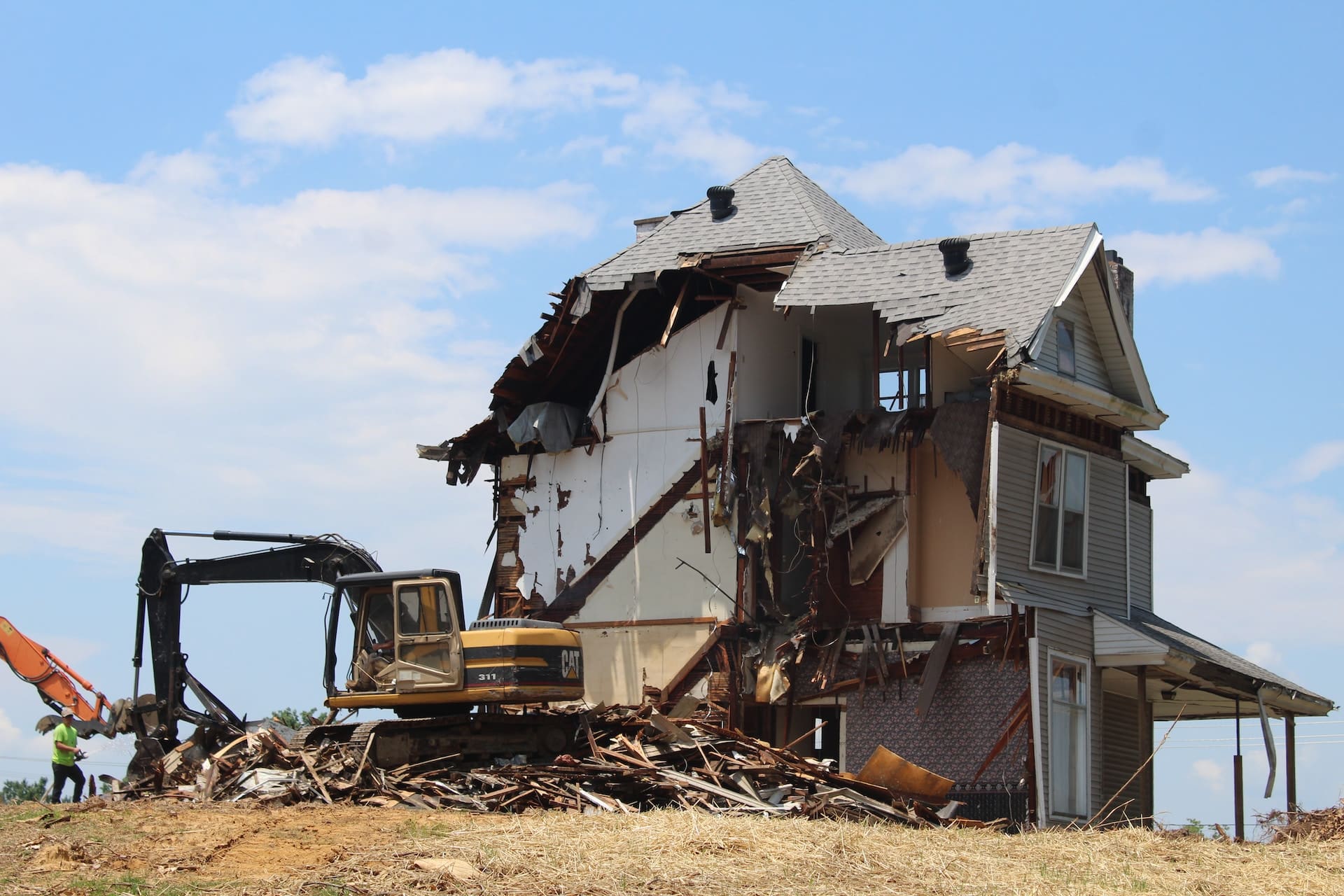 The Questions You Should Ask a Demolition Contractor Before Hiring Them