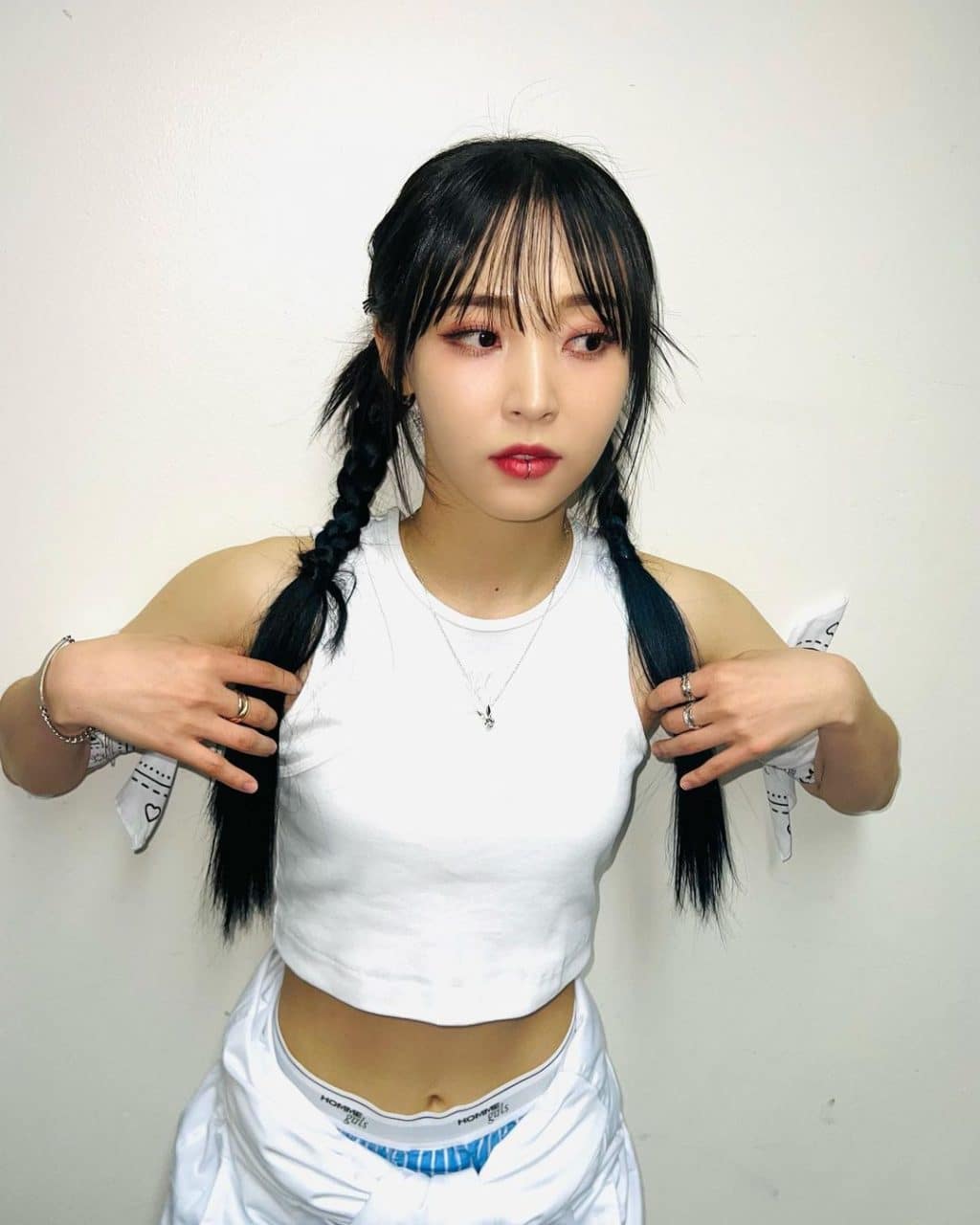 Top 10 Best Female K-pop Rappers in 2026 - The Next Hint