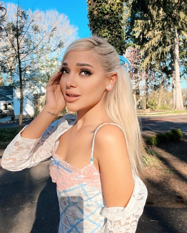 10 YouTubers with OnlyFans: Check Out The List - The Next Hint