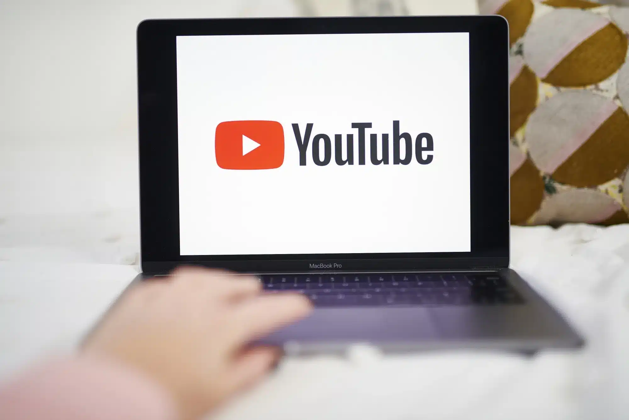 YouTube Announces AI Features For Its Creators