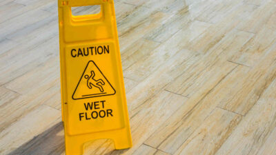Can You Sue for a Slip and Fall If There Was a Warning Sign?