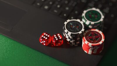 What Games Can You Play At A Live Casino?