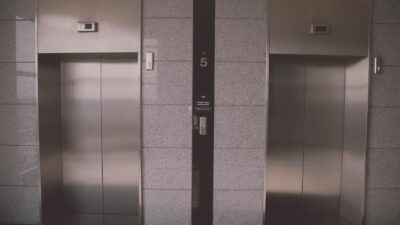 The Silent Elevator: Why Smarter Vertical Logistics Are Redefining Construction