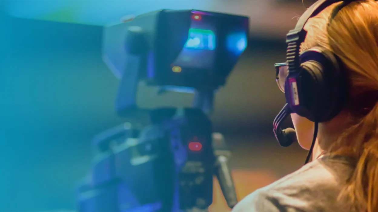 What is Broadcast Media? Types, Examples, Pros & Cons, and More